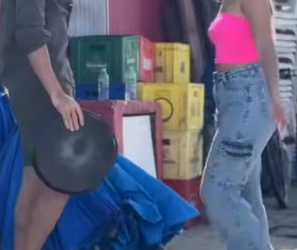 T0530008 O amor estava no ar e eles não conseguiram esconder part2