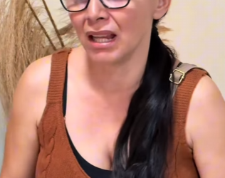 T0643008 Depois que a mãe morreu, elas só tinham o pai… mas a madrasta não aceitava 😔 part 2