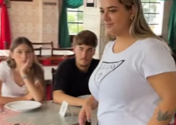 T0832012 Ele fingiu ser pobre para testar seus funcionários… e o resultado surpreendeu 😮 part 2