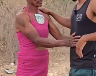 T0329007 Ele prometeu salvar o Natal da família… mas a verdade veio à tona 🎄😮 part 2