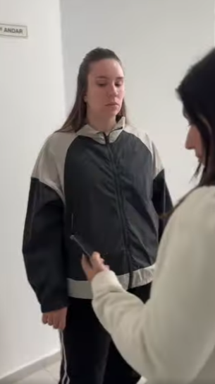 🔥 T0407006 Tentou obrigar a moça a usar o elevador de serviço… e não esperava essa reação 😨 part 2