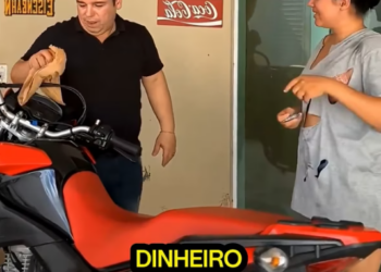 T0643004 Um homem bondoso cruza o caminho de uma mulher honesta e tudo muda part 2