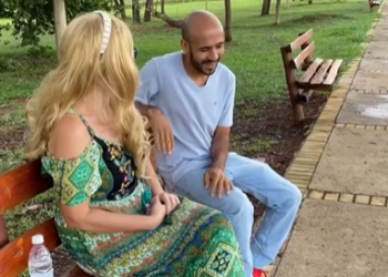 T1301004 Ele Zombou Do Próprio Pai Por Ser Gari, No Final Teve Uma Grande Surpresa part 2