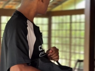 T0301003 Algo estranho está acontecendo aqui dentro… vocês sentem isso também? 🤔 part2