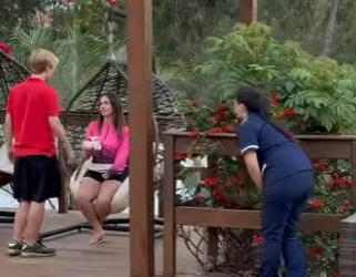 T1004005 Um simples braço de boneca revelou um segredo assustador 🧸😨 part 2