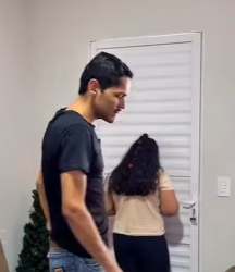 T1401003 A filha destruiu o presente e o pai tomou uma atitude inesperada 😠 part2