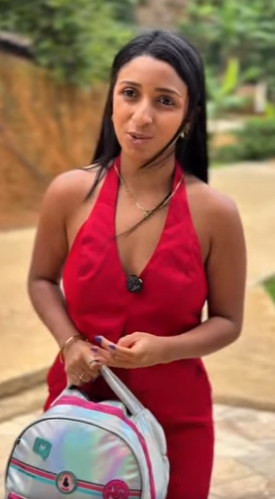 T0304002 Ela comprou uma casa mal-assombrada e desobedeceu a única regra do dono… part 2