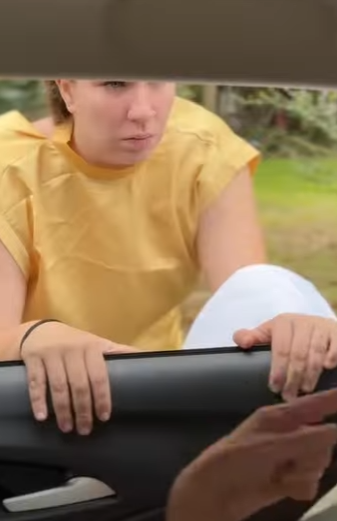 T0702011 Ela pegou o táxi de outra pessoa… e olha no que isso vai dar — PARTE 2