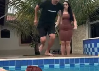 T0802008 A esposa fingiu estar doente para ficar com o amante, mas o cachorrinho expôs tudo — PARTE 2