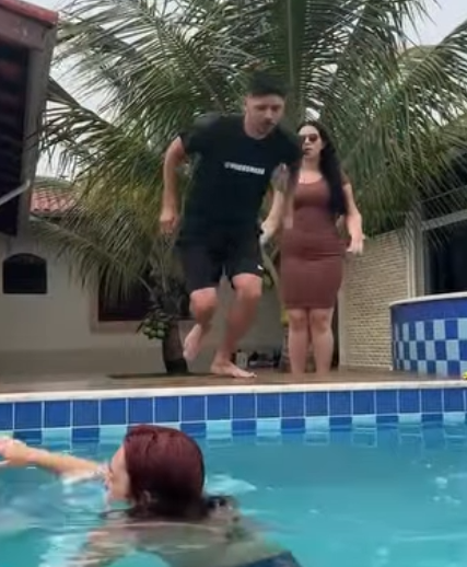 T0802008 A esposa fingiu estar doente para ficar com o amante, mas o cachorrinho expôs tudo — PARTE 2