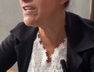 T0602003 A diretora chamou a gente na escola por causa do nosso filho e a verdade apareceu — PARTE 2