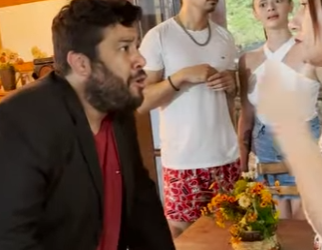 T0500011 Encontrei minha esposa com um homem mais jovem em minha casa part2