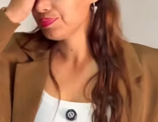 T0112010 criança acusou funcionária de ter apertado braço dela mãe apoiou part2