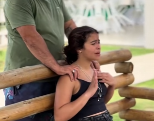 T0304016 Ela percebeu que sua amiga estava correndo perigo part 2