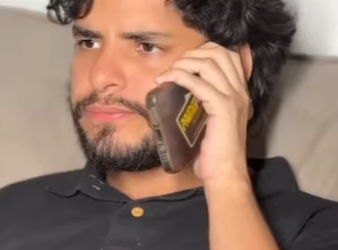 T0512002 ENTRARAM NO TÁXI AO MESMO TEMPO ROMANCE SURGIU! part2