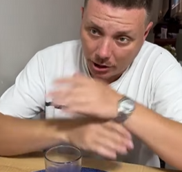 T0802007 progresso de uma família quando cada um pensa no bem do outro PART 2