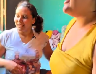 T1035003 Essas meninas viram algo que não deviam part 2