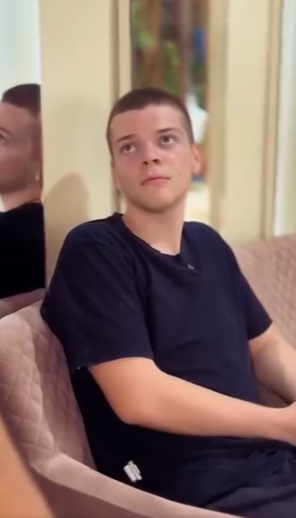 T0407003 Ela foi testada ao tentar comprar uma motinha… e ninguém avisou part 2