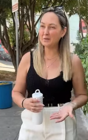 T0631014 A irmã ajudou na formação, mas depois foi abandonada part 2