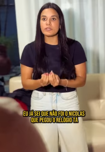 T0407014 Ela fez certo em deixar dinheiro espalhado? Opiniões se dividiram part 2