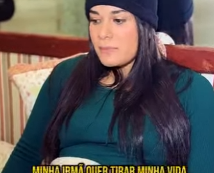 T0407014 Ela fez certo em deixar dinheiro espalhado? Opiniões se dividiram part 2