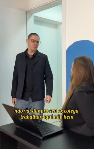 T0733004 O ex-colega agora trabalhava na empresa dela… e isso mudou tudo part2