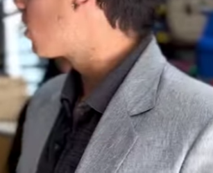 T0329008 Ele escreveu um pedido de ajuda embaixo do pé sem imaginar o que poderia acontecer part 2