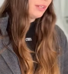 T0407007 Ela pegou a chave da amiga sem permissão e a situação saiu do controle part 2