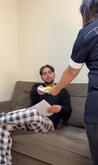 T0733013 Ele vinha tendo atitudes erradas e precisou de uma conversa séria part 2