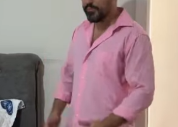 T0832002 Ela ficou uma semana sem arrumar a casa depois que o marido disse que ela não fazia nada part 2