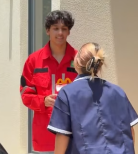 T0530013 Ele encontrou a ex-namorada e tentou provocar ciúmes… mas não esperava essa reação part 2