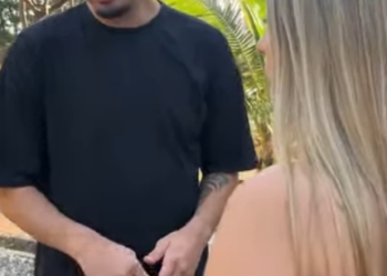 T0832007 Namorada ciumenta não entendia por que aquela mulher olhava tanto para seu namorado part 2