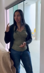 T0702006 Ela permitia que sua vizinha cozinhasse em casa, mas tinha que dar comida ela part 2