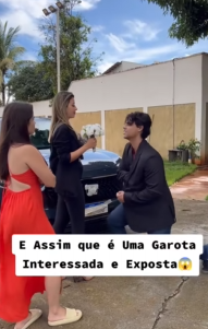 T1000011 Assim que Uma Garota Interessada Exposta part2