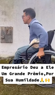 T1000012 Empresário Deu Ele Um Grande Prêmio,Por Sua Humildade part2