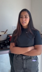 Sua família foi visitá la por alguns dias acabaram ficando semanas part2