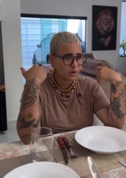 T1721001 Marido queria apenas um celular na casa dele sua esposa que não tivesse nada part2