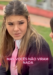 T0101004 ELA DESMAIOU NA SALA part2