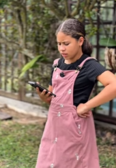 T0304005 ELA AMEAÇOU JOGAR REMÉDIO DO IRMÃO FORA MAS PAI TAVA ESCONDIDO VIU TUDO! part2