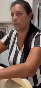 T0402008 Levou amiga para morar em sua casa sem consultar sua mae veja oque mae fez part2