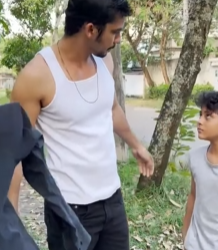 T0502011 Homem encontra amor da sua vida por uma travessura da filha part2