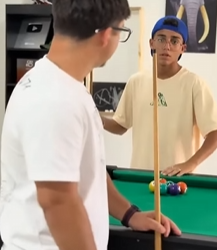 T1821013 Mae fica indignada porque filho trabalha ainda reclama do que pai poe dentro part2