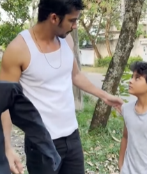 T0622013 Homem encontra amor da sua vida por uma travessura da filha part2