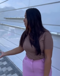 T0701010 Grávida retira as fraldas da vizinha part2