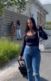 T0921005 Amizades falsas só existem quando te veem bem mas tempo sempre revela quem quem part2