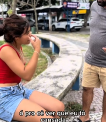 T0304018 Ela foi muito honesta devolveu todo dinheiro que encontrou Parte 2