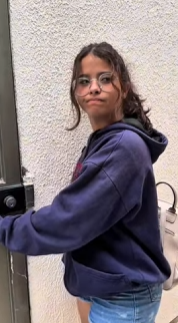 T0304016 Desde pequena ,tudo que ela queria era amor do pai Parte 2