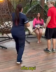 T0401012 Um braço de boneca part2