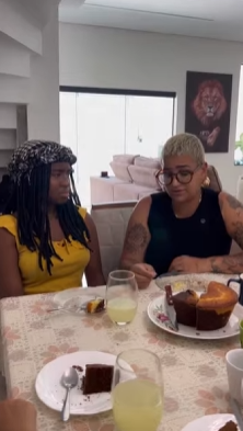 T0702011 Queria provar comida antes do tempo porque era imã dela part2