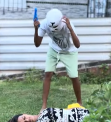 T1801003 Amor só de mãe part2